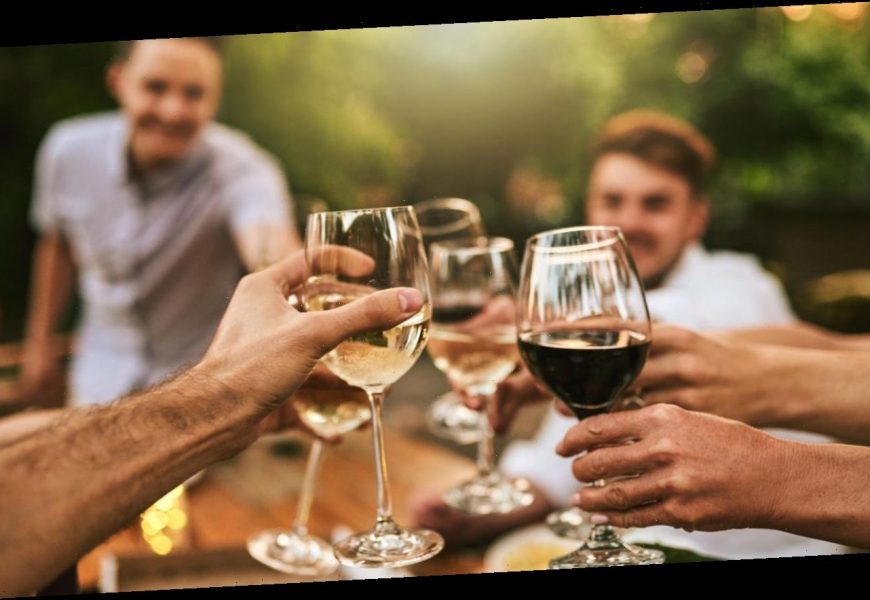 Wie Alkohol uns schneller altern lassen kann