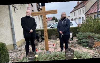 Ein Grabstein für jede geschlossen Apotheke in Sachsen-Anhalt